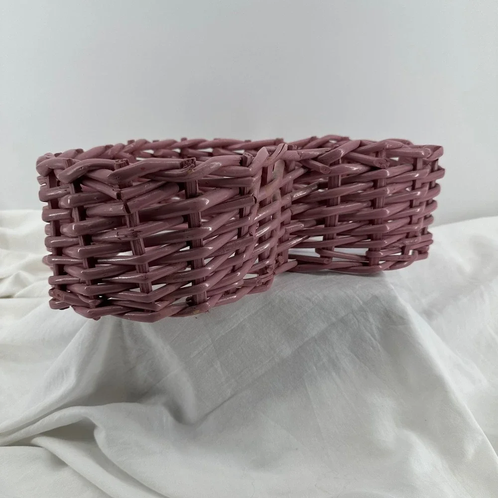 Wicker Heart Basket Mauve Purple Excellent Woven Storage Decor Cottagecore Boho